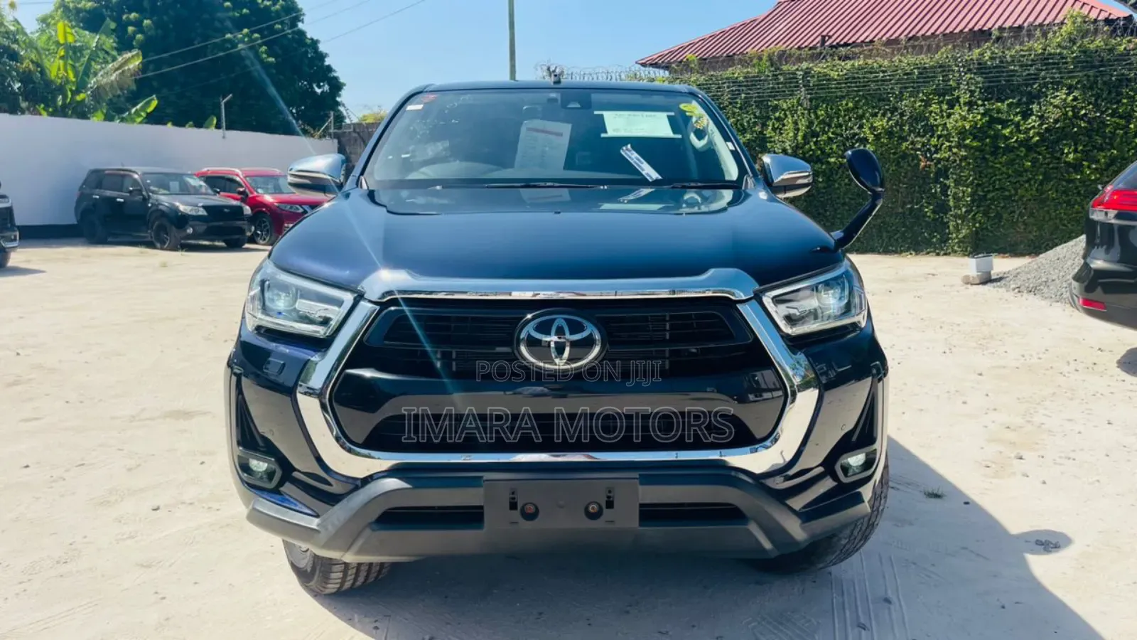 Toyota Hilux 2022 Blue