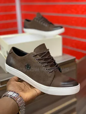 On Motion Men Quality Shoes