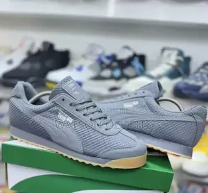 New PUMA Roma Original Shoes/Sneakers/Footwears