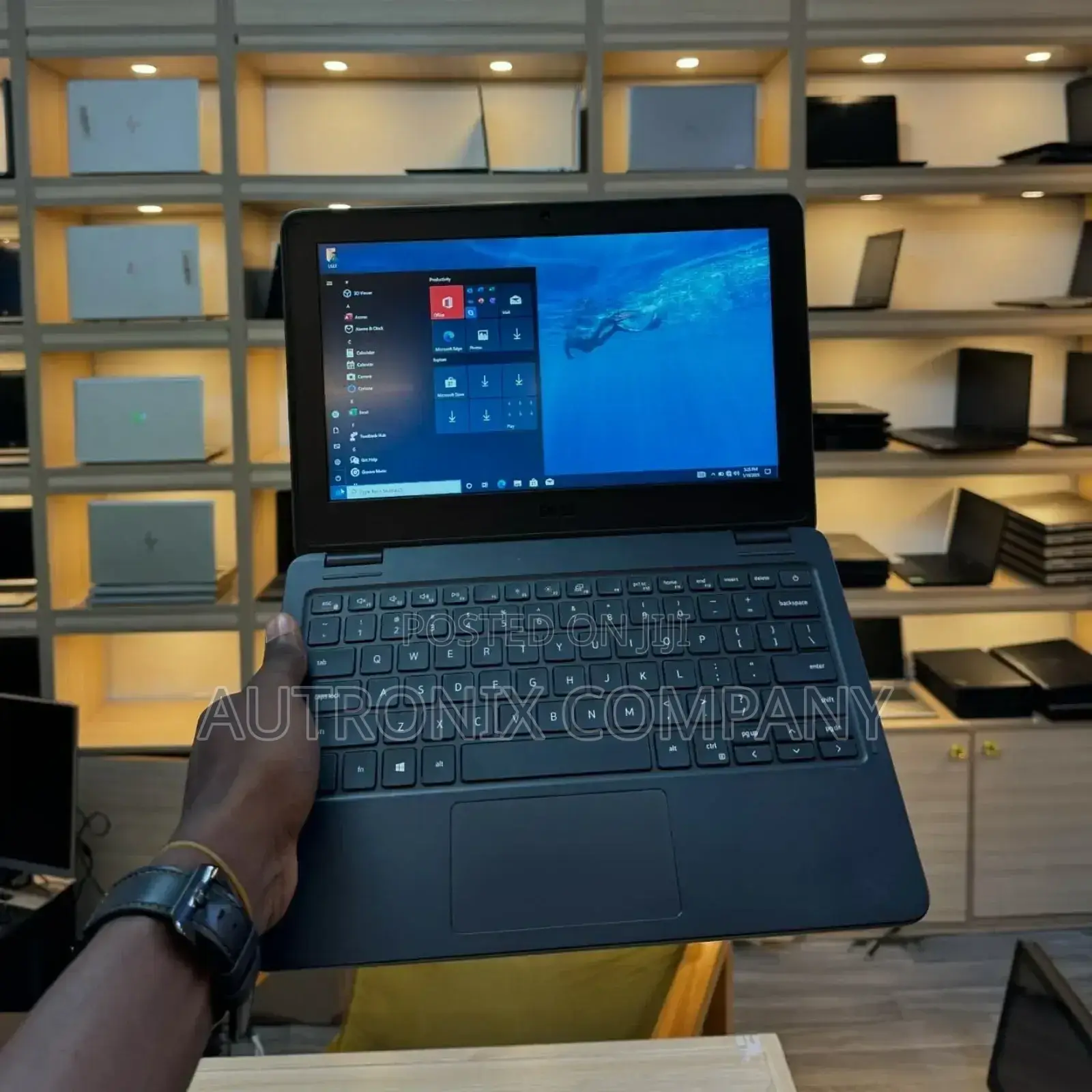 Laptop Dell Latitude 3120 8GB Intel Core I3 SSD 128GB
