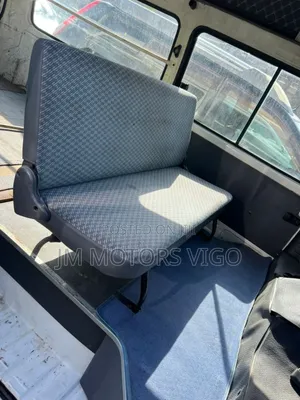 Toyota HiAce 1998 White