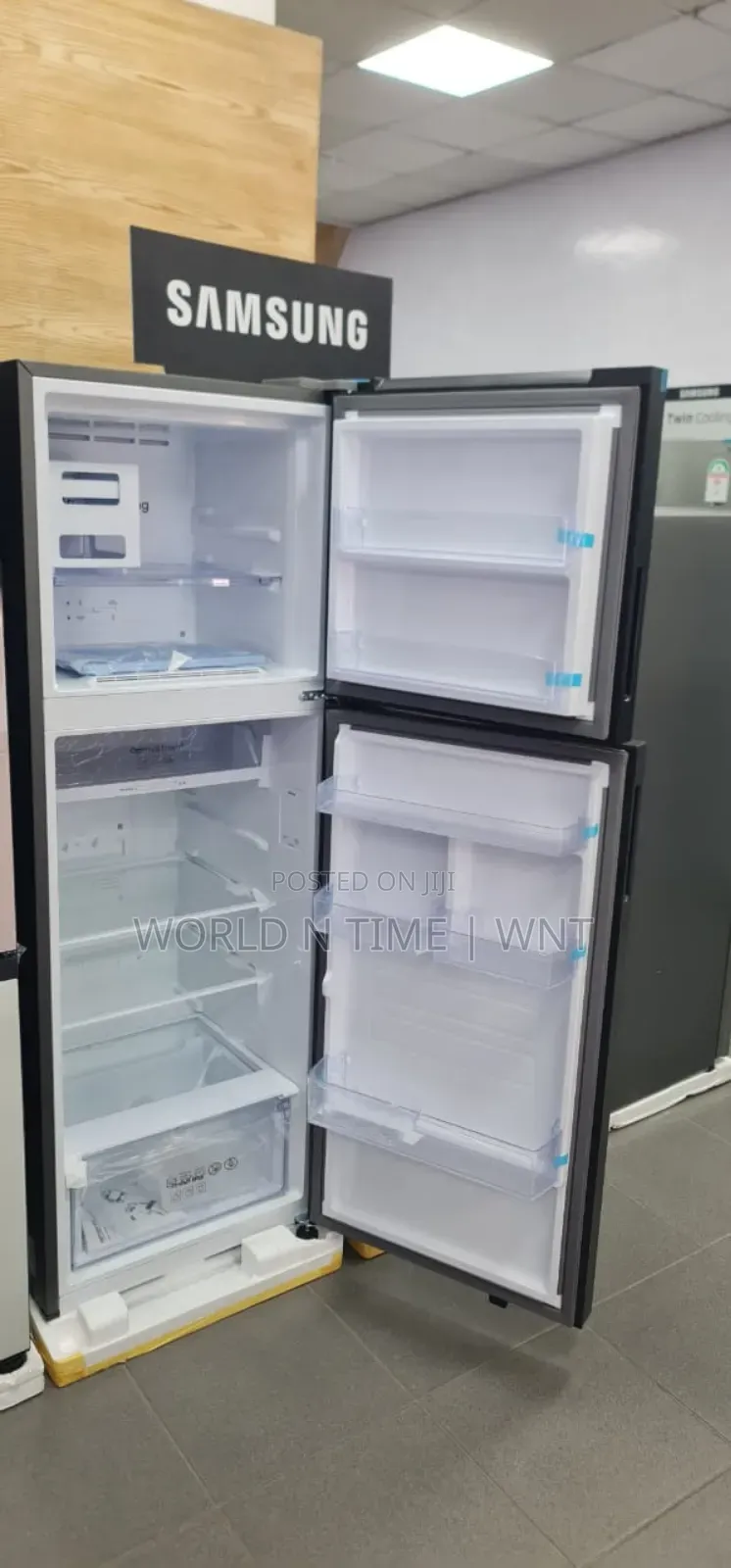 SAMSUNG 348 LTRS Bespoke Refrigerator RT35CB56218AUT - Wi-Fi