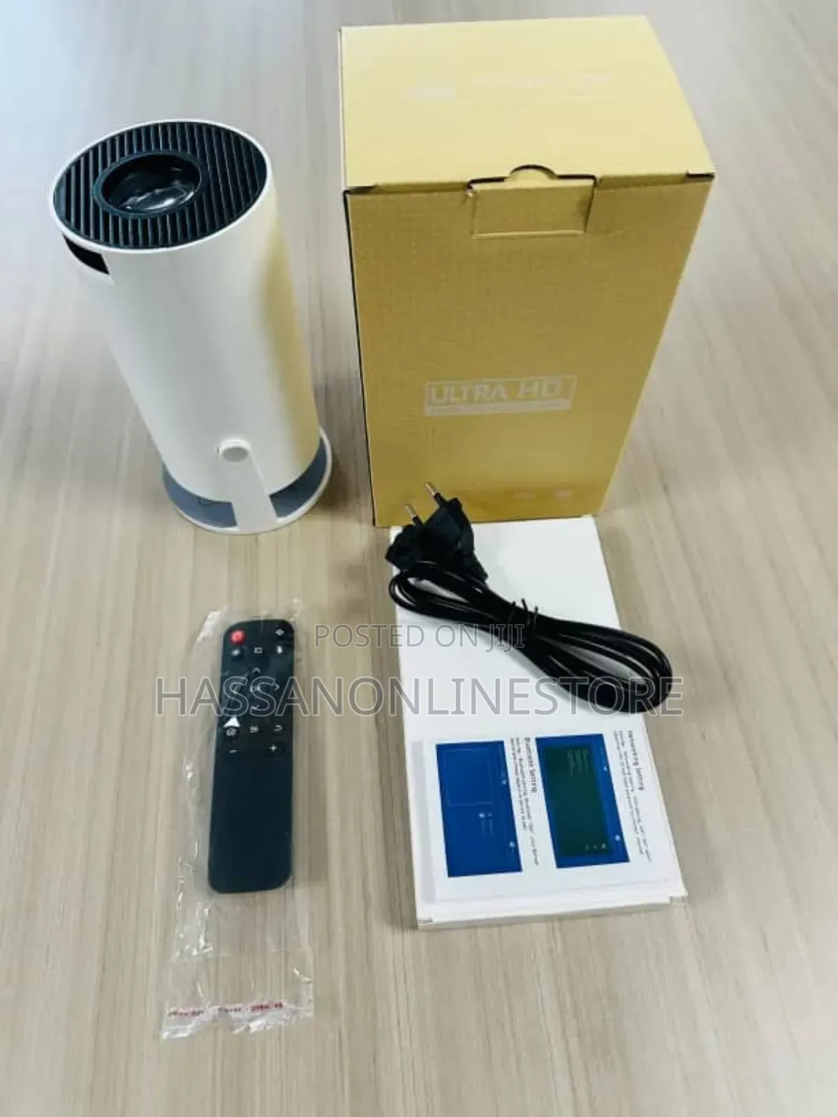 HY300PRO Shortthrow Smart Projector