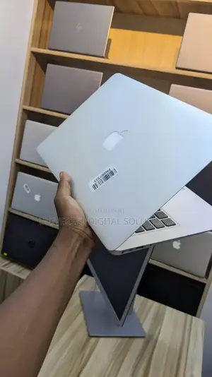 Laptop Apple MacBook Air 2015 8GB Intel Core I5 SSD 256GB