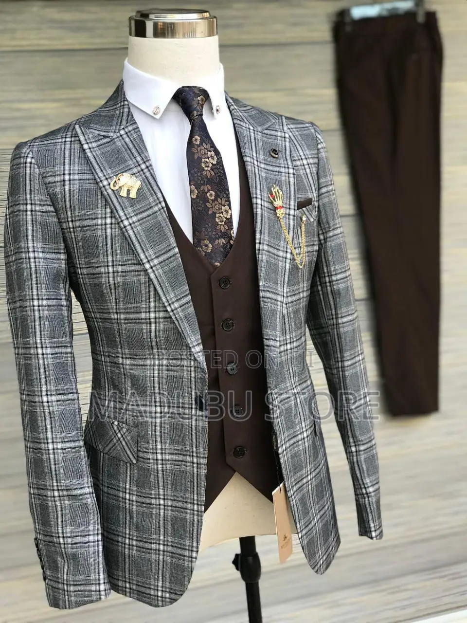 Bagoza Suits
