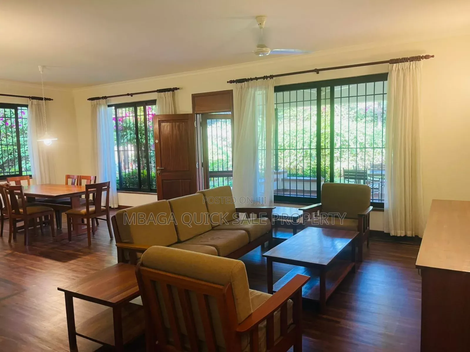 Furnished 3bdrm Apartment in Oyster Bay for rent