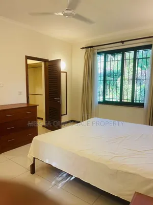 Furnished 3bdrm Apartment in Oyster Bay for rent