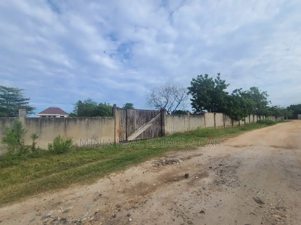 Plot for Sale Kunduchi Mtongani