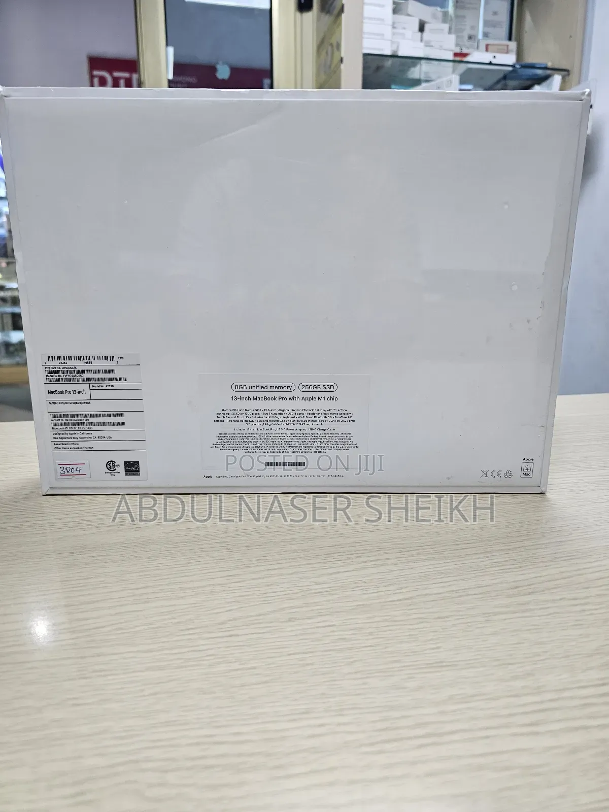 New Laptop Apple MacBook Pro 2020 M1 8GB Apple M1 SSD 256GB