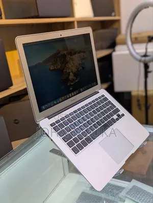 Laptop Apple MacBook Air 2015 8GB Intel Core I5 SSD 256GB
