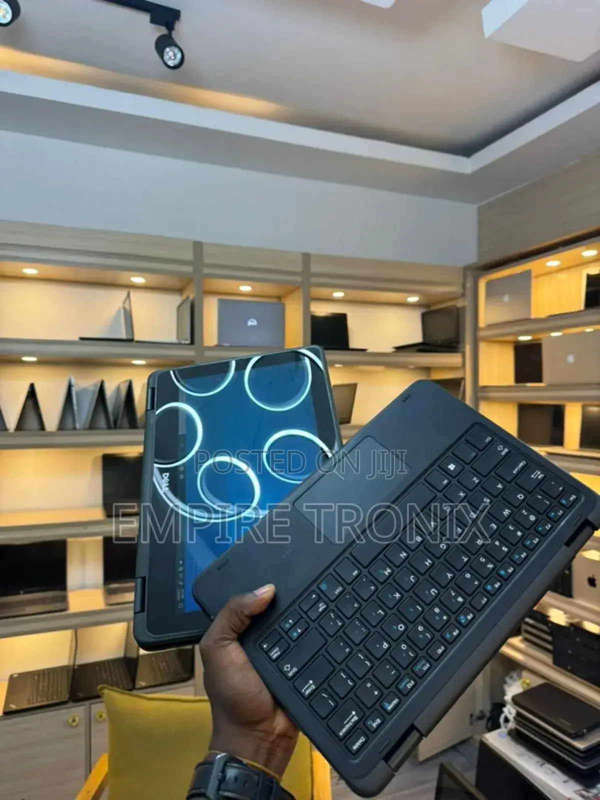 New Laptop Dell Latitude 3189 4GB Intel Celeron SSD 128GB