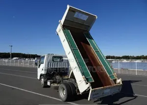 Isuzu Elf Truck