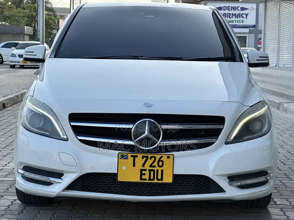 Mercedes-Benz B-Class 2012 White