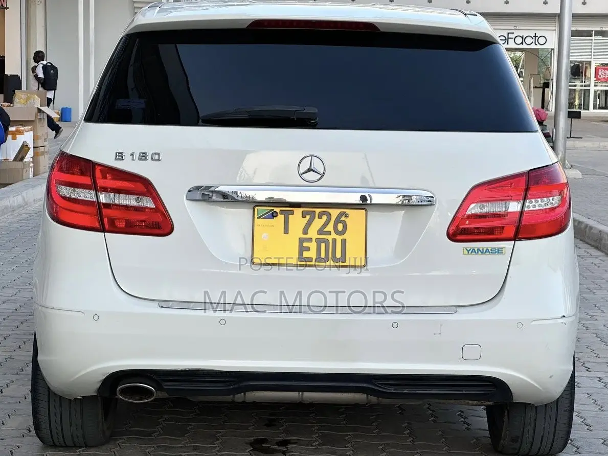 Mercedes-Benz B-Class 2012 White