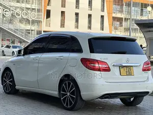 Mercedes-Benz B-Class 2012 White