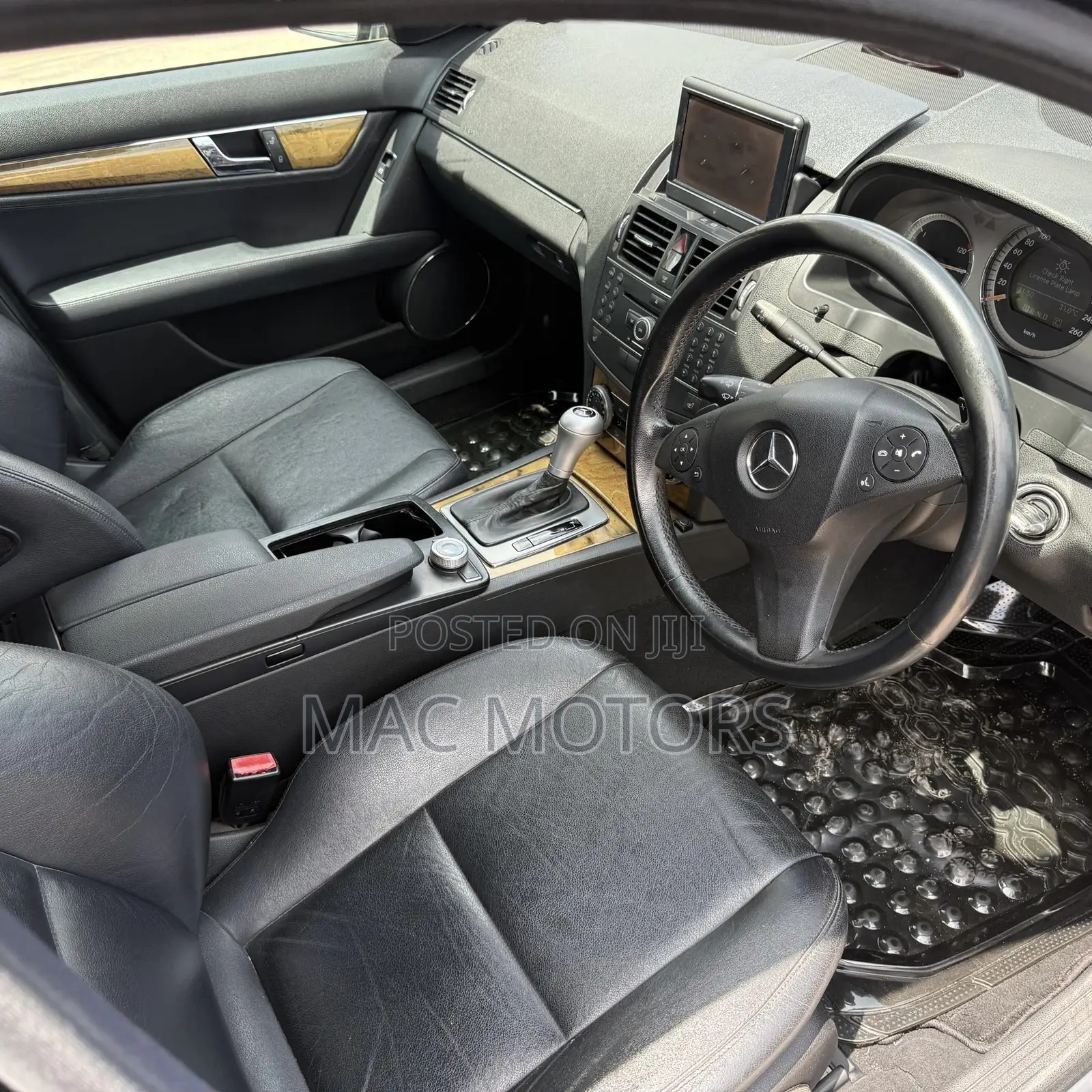 Mercedes-Benz C-Class 2009 Black