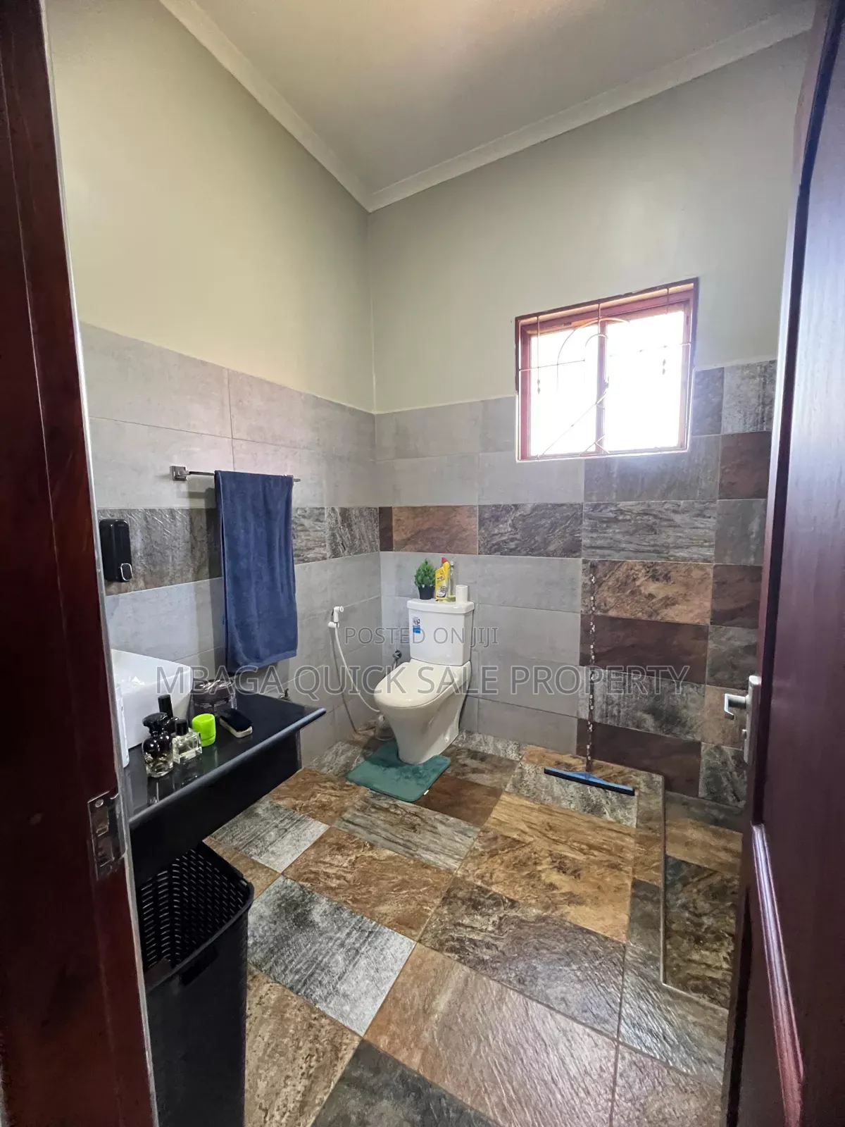 3bdrm House in Tegeta Wazo Kontena, Masaki for rent