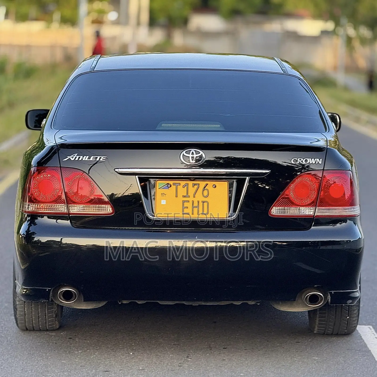 Toyota Crown Royale 2005 Black