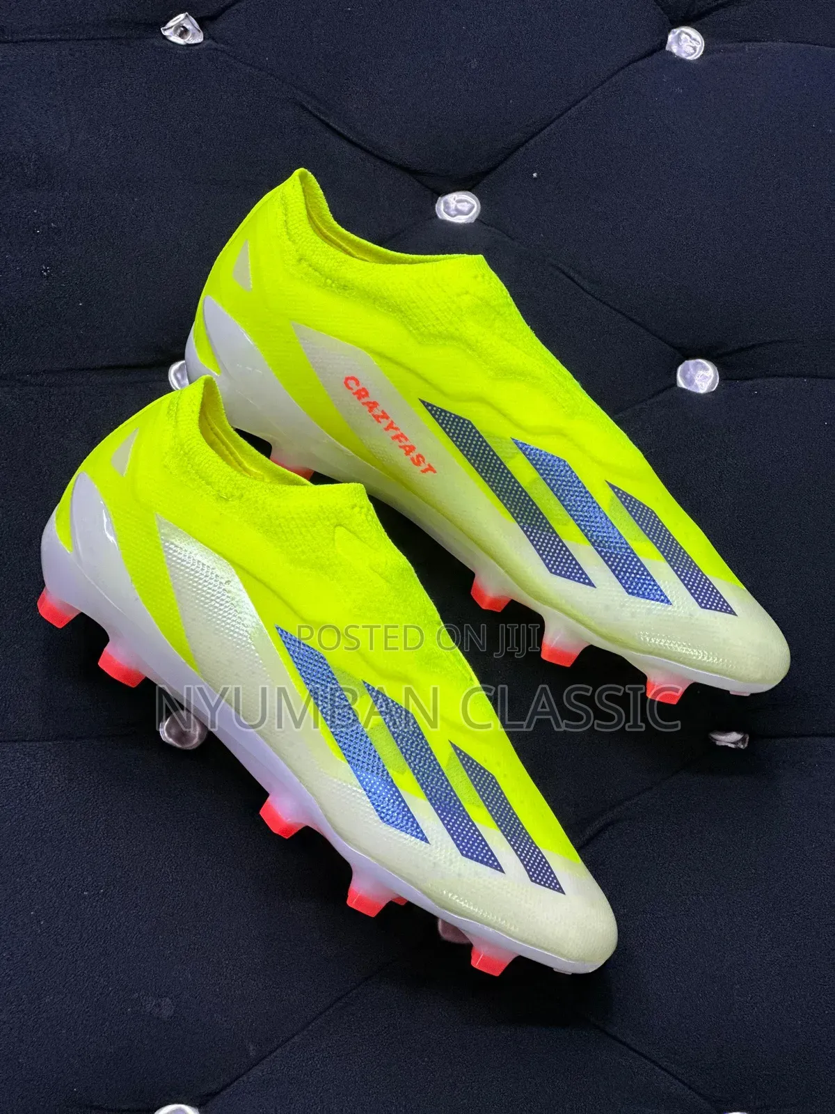 Sports Shoes