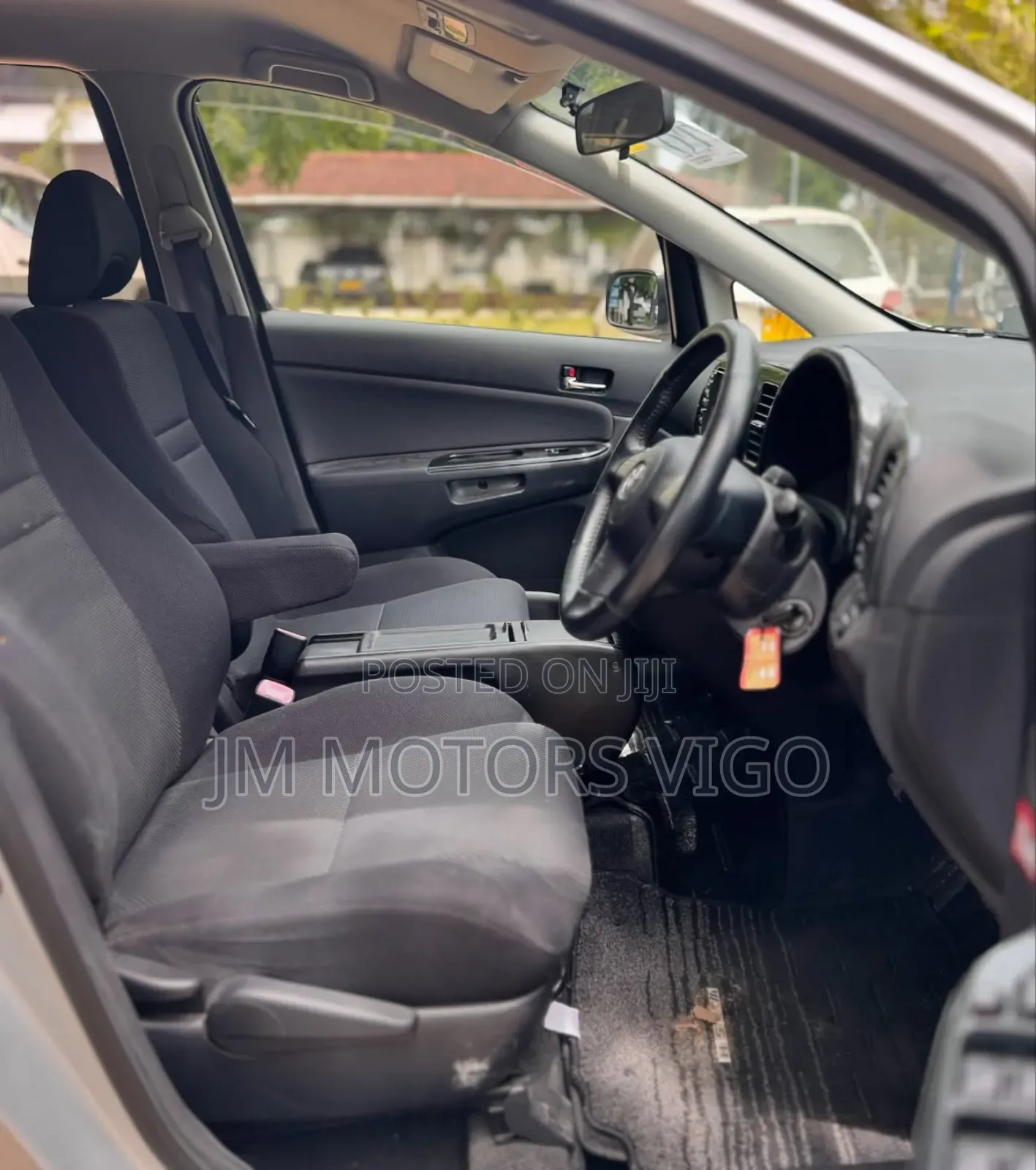 Toyota Wish 2004 Silver