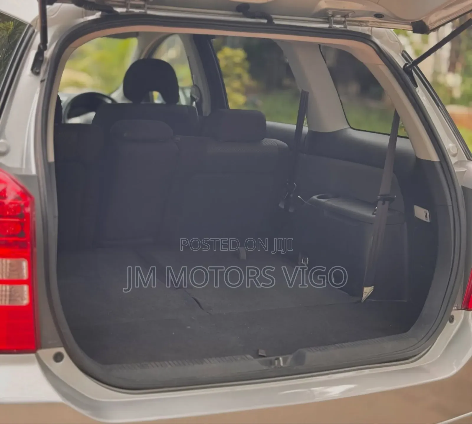 Toyota Wish 2004 Silver