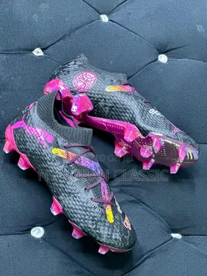 Sports Shoes