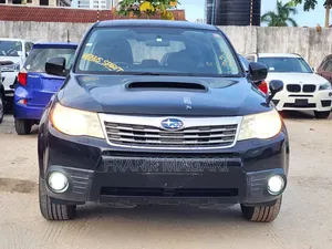 Subaru Forester 2010 Black