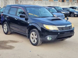Subaru Forester 2010 Black