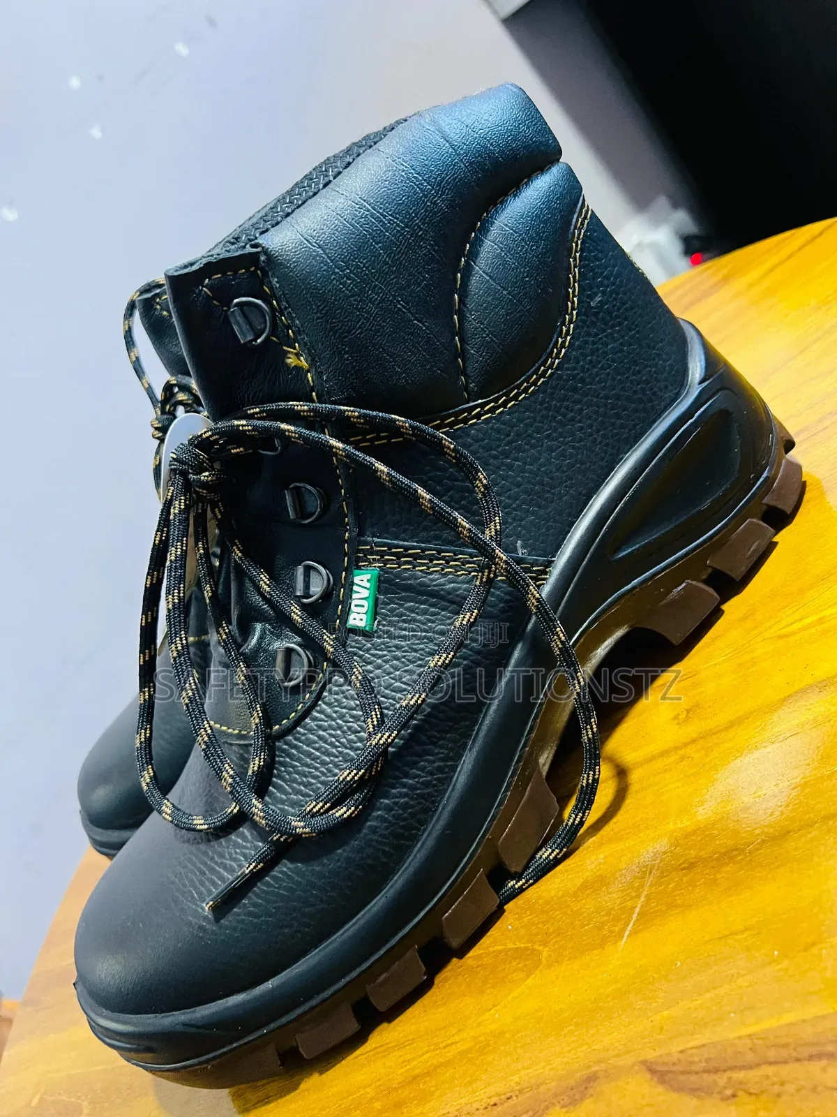Safety Boots ( Bova Neoflex)