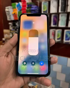 Apple iPhone XR 64 GB Black