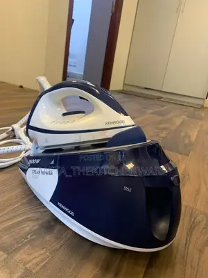 Kenwood Refillable Steam Iron Station 2600w