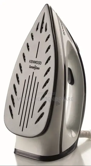 Kenwood Refillable Steam Iron Station 2600w