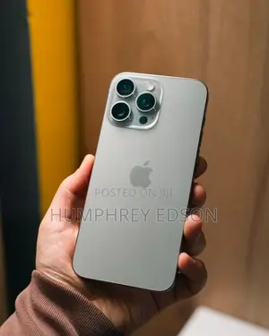 Apple iPhone 15 Pro Max 256 GB
