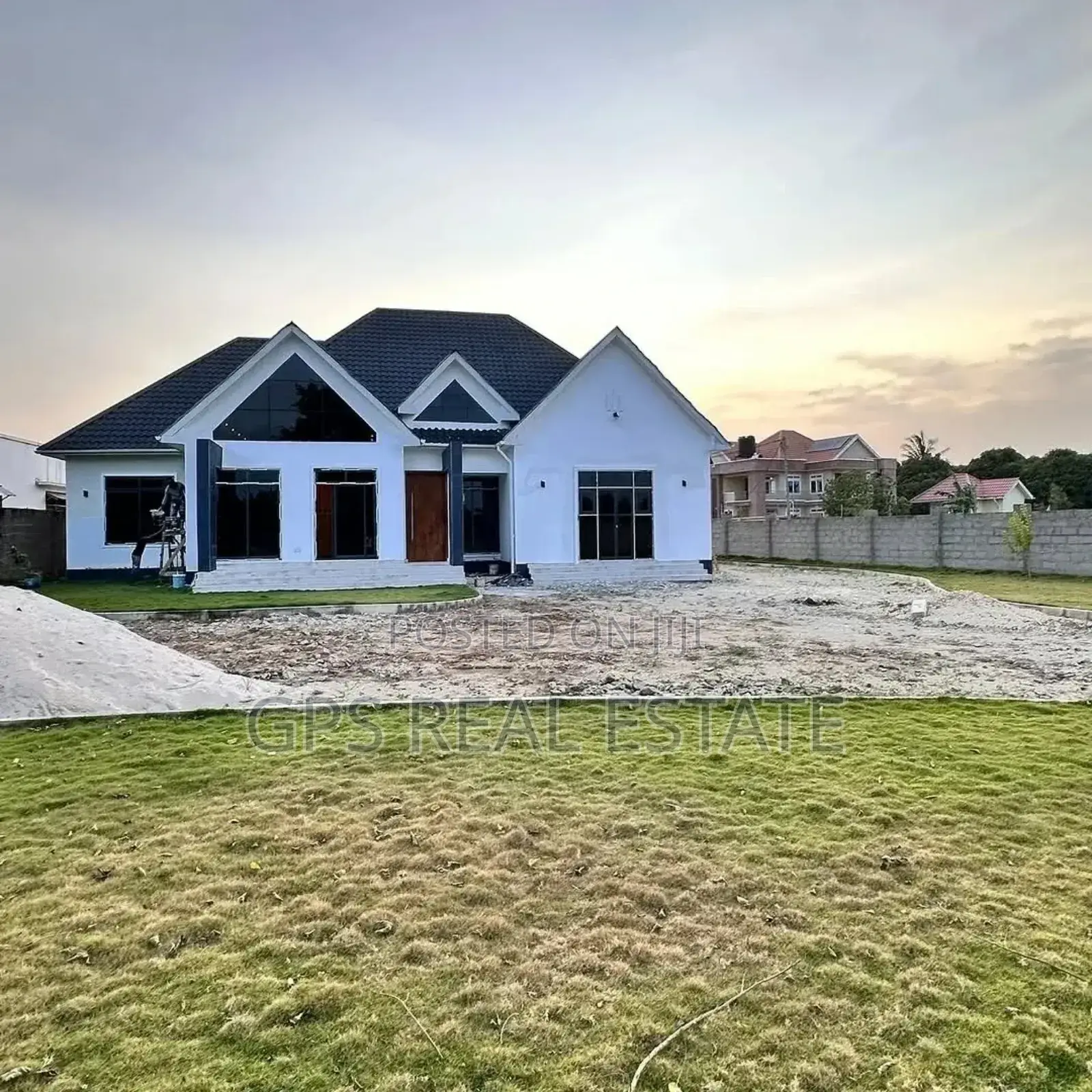 3bdrm House in Bunju B, Kinondoni for sale
