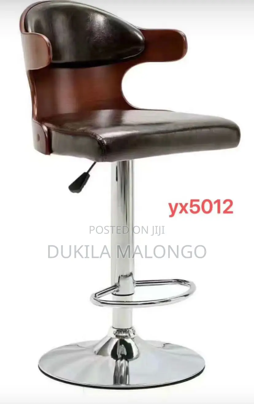 Acounter Chair