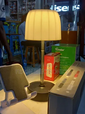 Night Light (Warm Light)