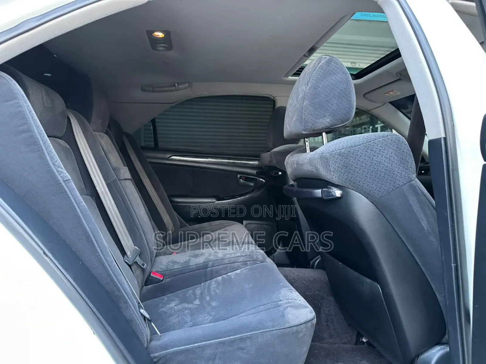 Toyota Crown 2006 White