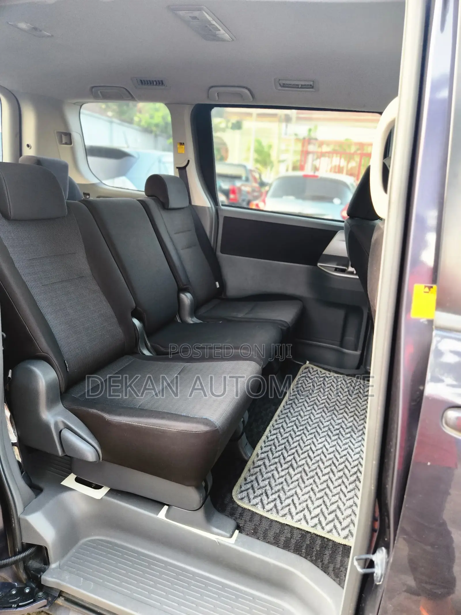 Toyota Voxy 2008 Blue