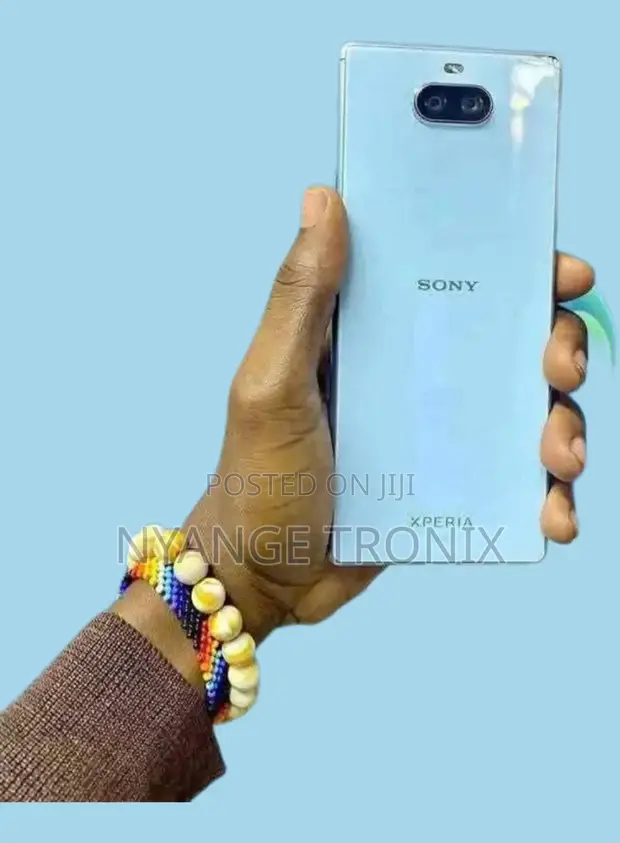 Sony Xperia 8 SOV42 64 GB White - ▷ Price: TSh 235,000 on Jiji.co