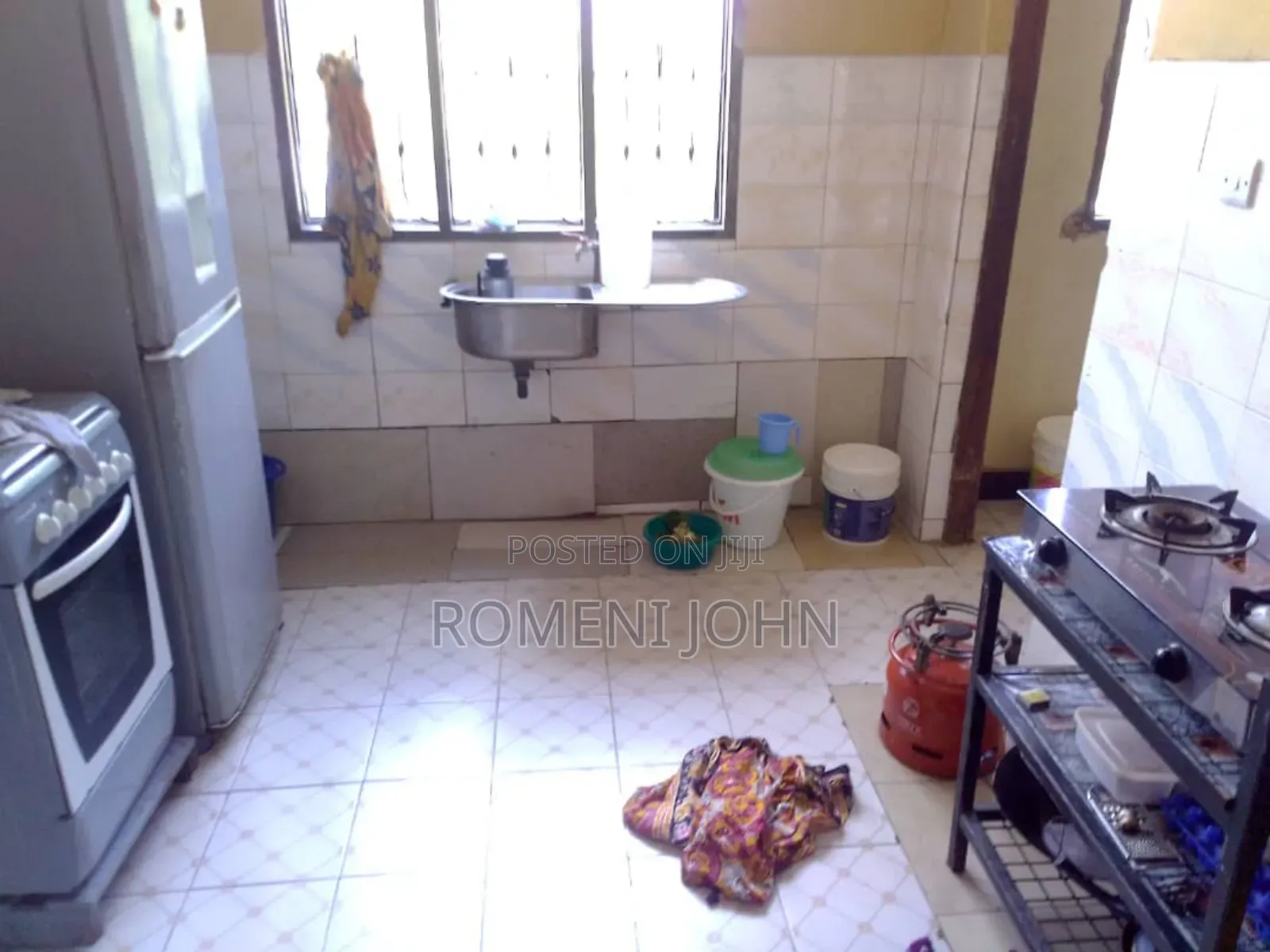 8bdrm House in Tanzania Daresalaam, Ilala for sale