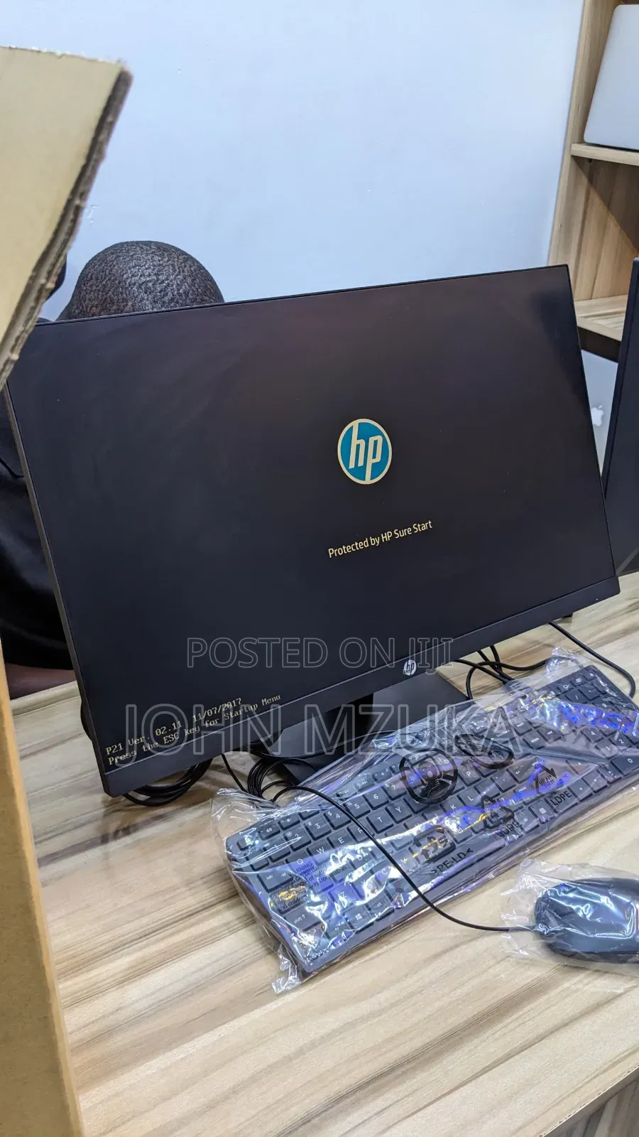 New Desktop Computer HP EliteDesk 800 G3 8GB Intel Core I3 HDD 500GB