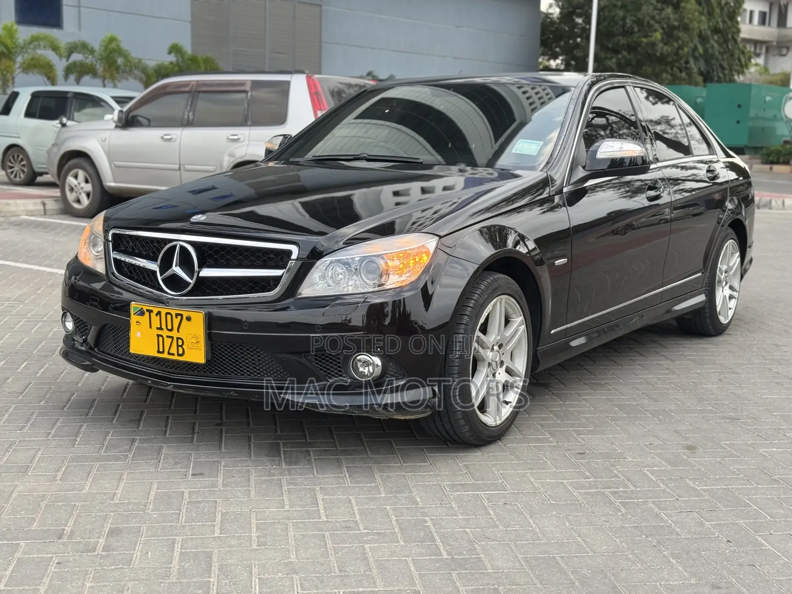 Mercedes-Benz C-Class C 200 Kompressor (W204) 2009 Black