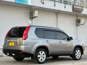 Nissan X-Trail 2008 Gray