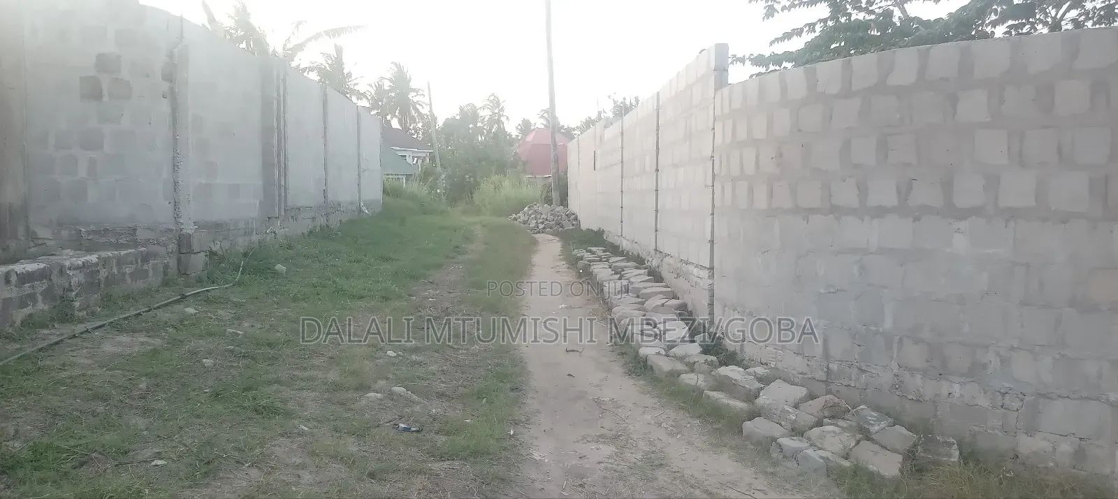 Kiwanja Kinauzwa Mbezi Mwisho Beda Park Milion 32