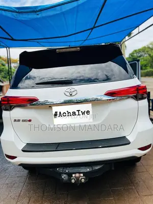 Toyota Fortuner 2023 White