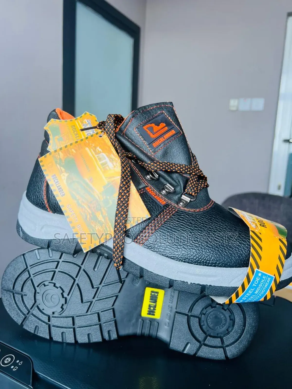 Rocklander Safety Boots