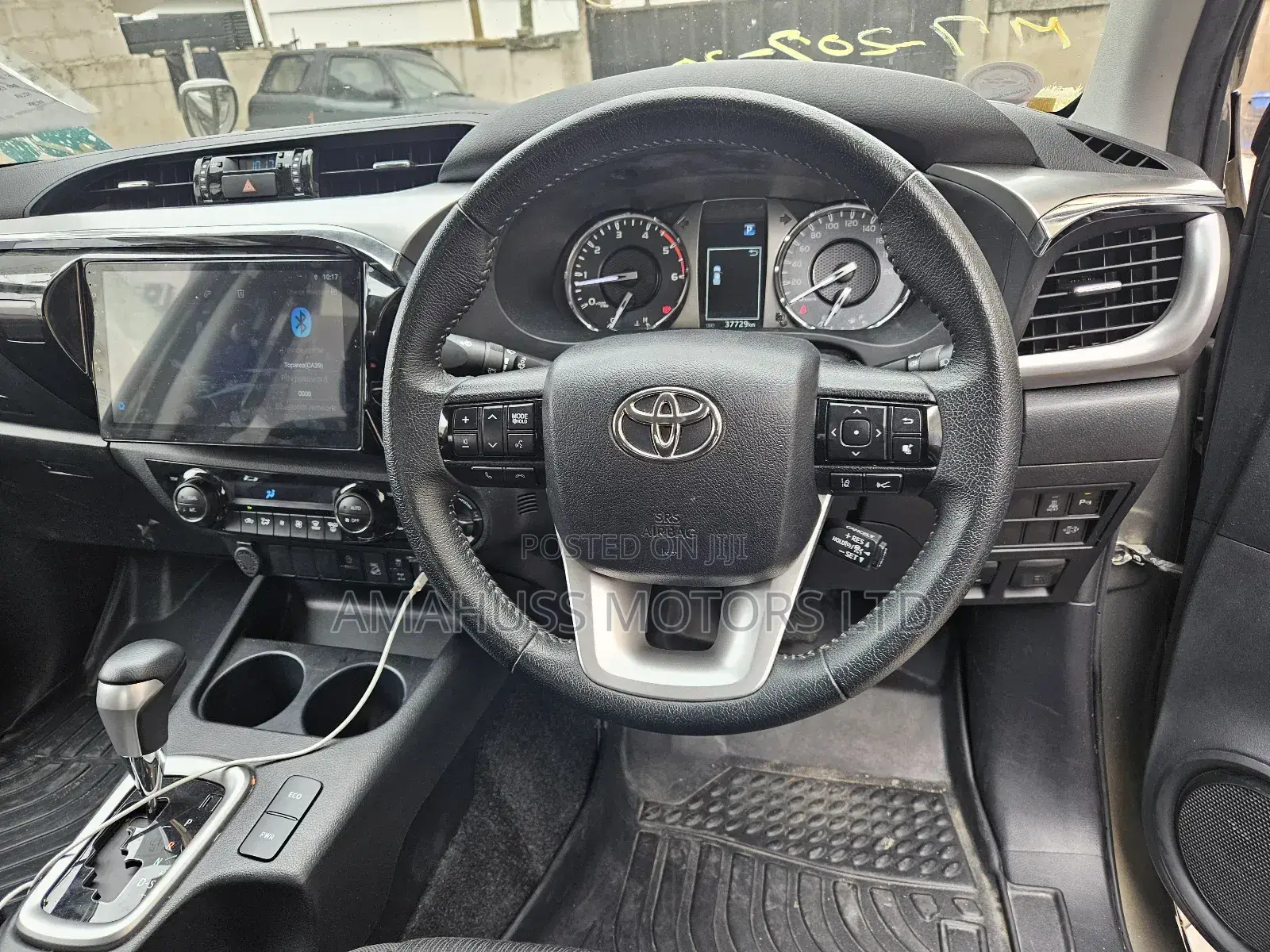 Toyota Hilux 2021 Gold
