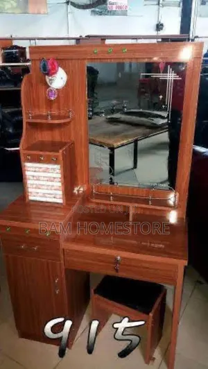 Dressing Table+Chair