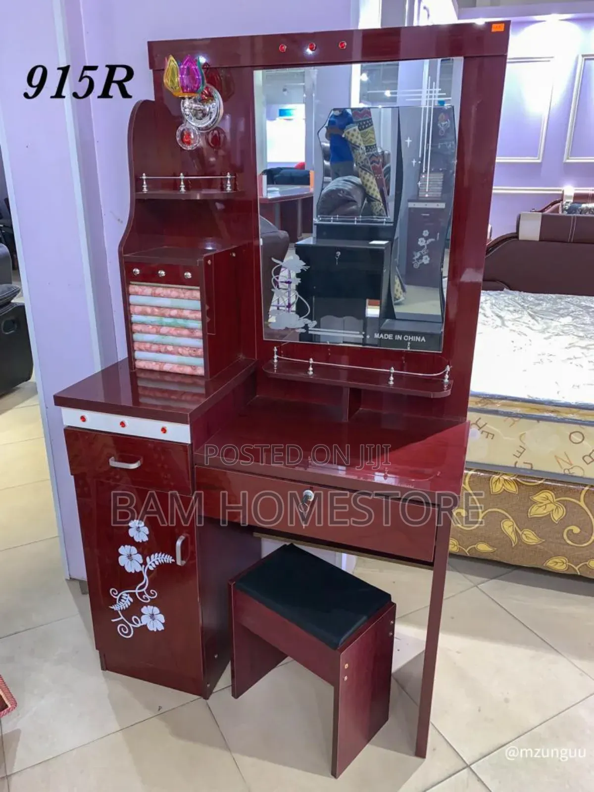Dressing Table+Chair