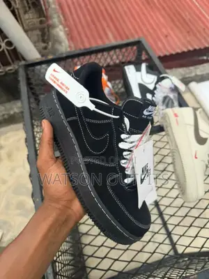 Sneakers Mpya Za Airforce Haswa